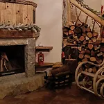 Villa Il Casale Degli Aragonesi