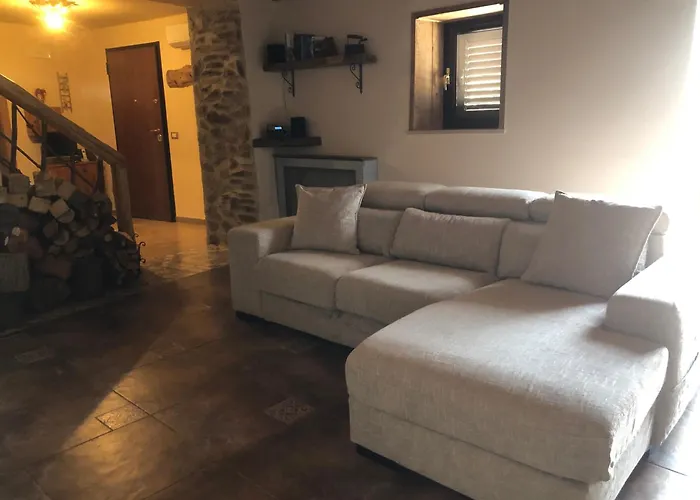 Villa Il Casale Degli Aragonesi