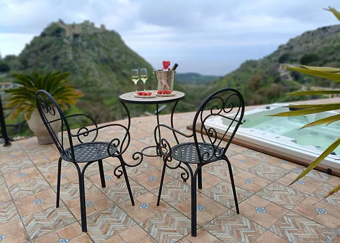 Villa Il Casale Degli Aragonesi *