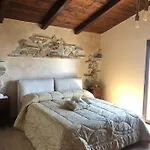 Villa Il Casale Degli Aragonesi *