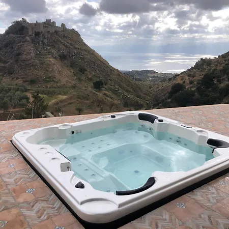 Il Casale Degli Aragonesi *