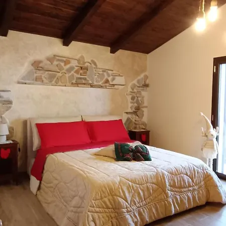 Il Casale Degli Aragonesi Βίλα