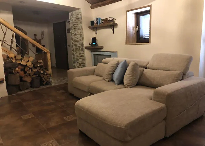 Il Casale Degli Aragonesi